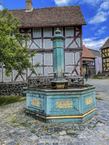Brunnen im Hessenpark